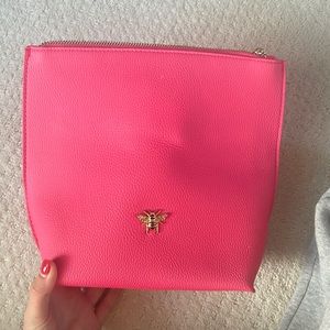 Pink leather bee detail large pouch. Perfect for traveling